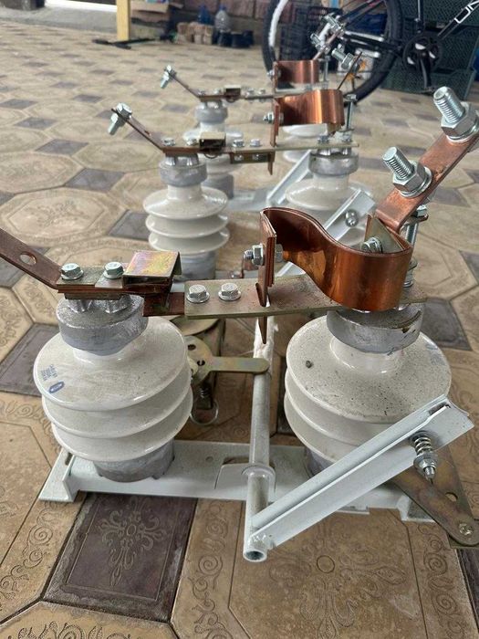 Медный Разъединитель РЛНД
400А НОВЫЙ