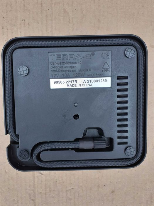 Compresor auto umflat roti + spuma,kit pana pt.gama DACIA, RENAULT