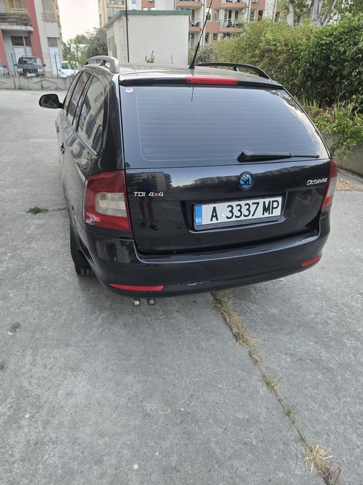 Шкода Октавия !!