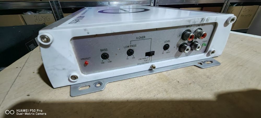 Продавам бас каси и усилватели за автомобил