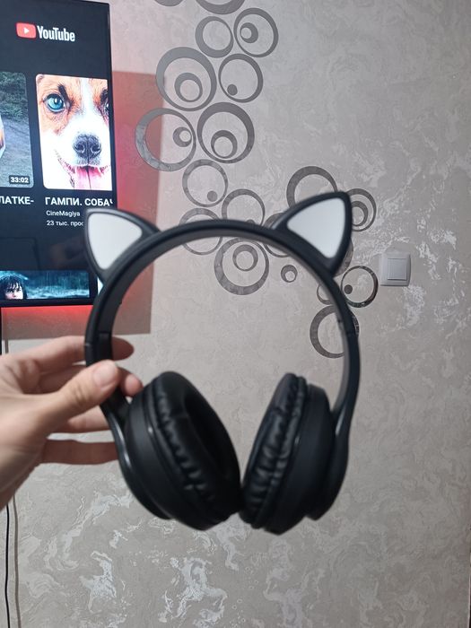 Продам наушники новые