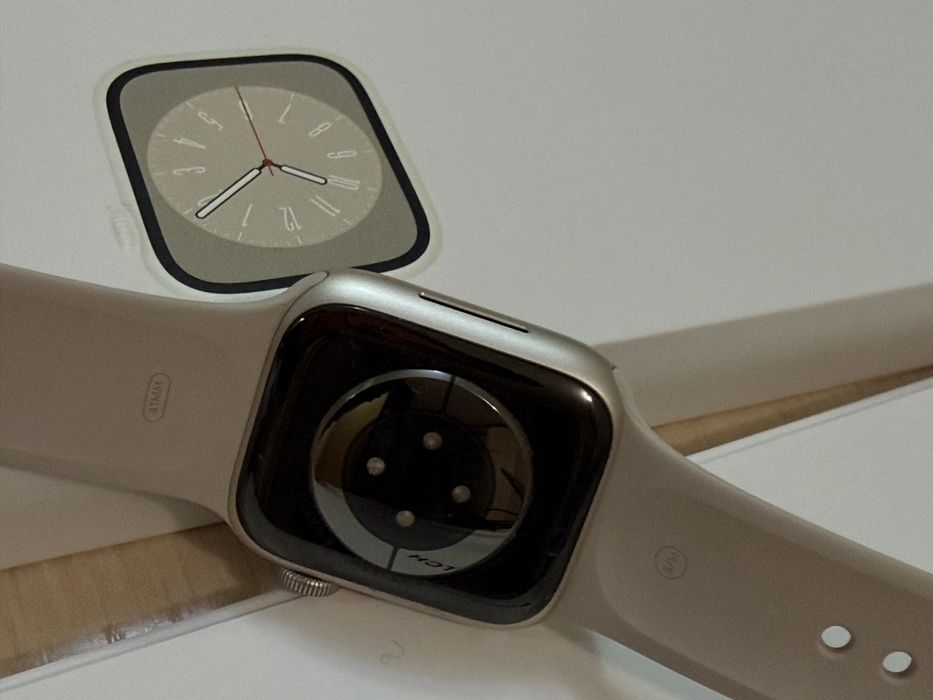 продам apple watch 8 series
