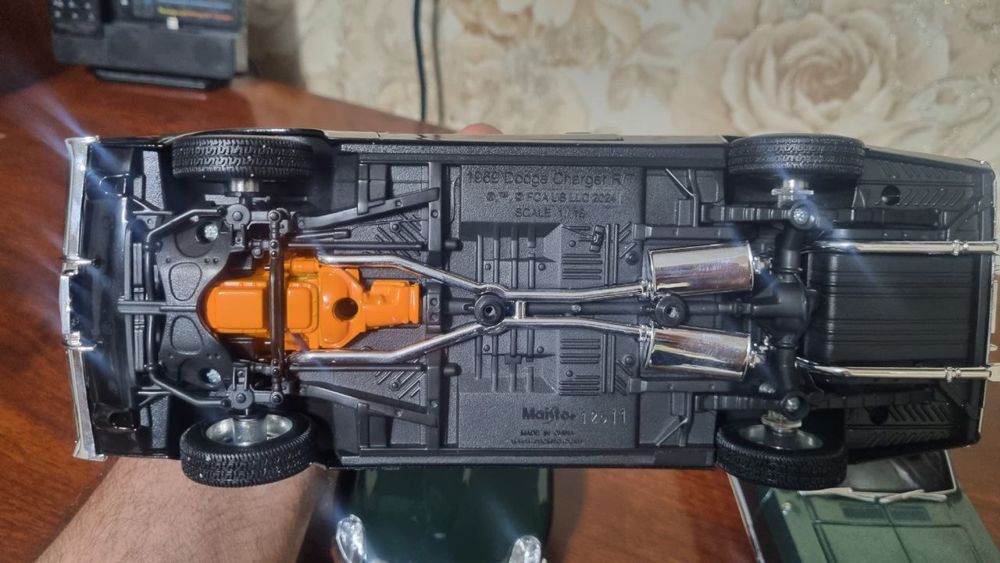 Продам оптом. Модели 1:18 масштаб.