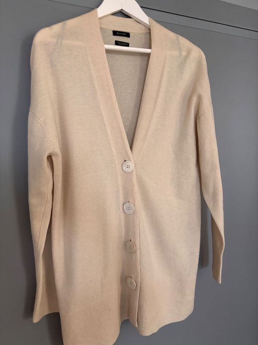 Красива жилетка Dutti ,L номер ,екрю