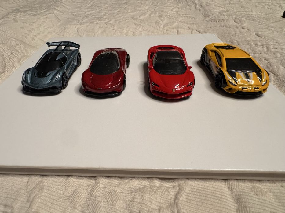 Хот Вилсы Б/У в отличном состоянии