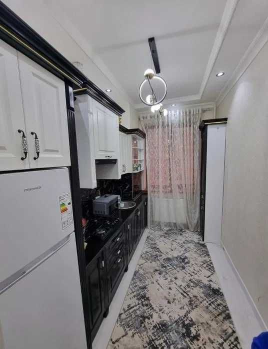 Сдаётся Квартира 2/2/5 на Алмазарский р-н у.л Беруний