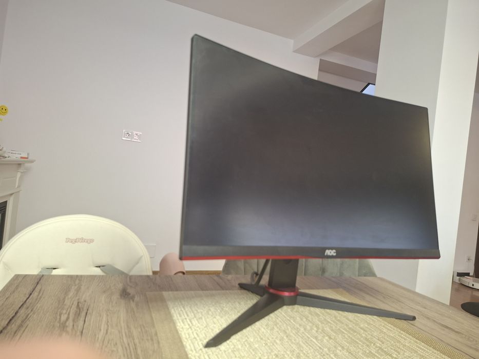 Monitor Aoc curbat 24 C24g2ae