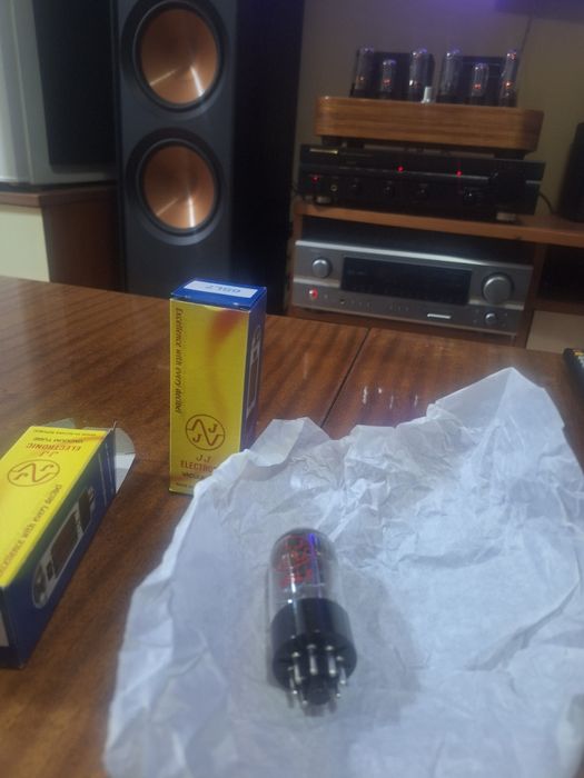 Лампи предусилвателни 6sl7