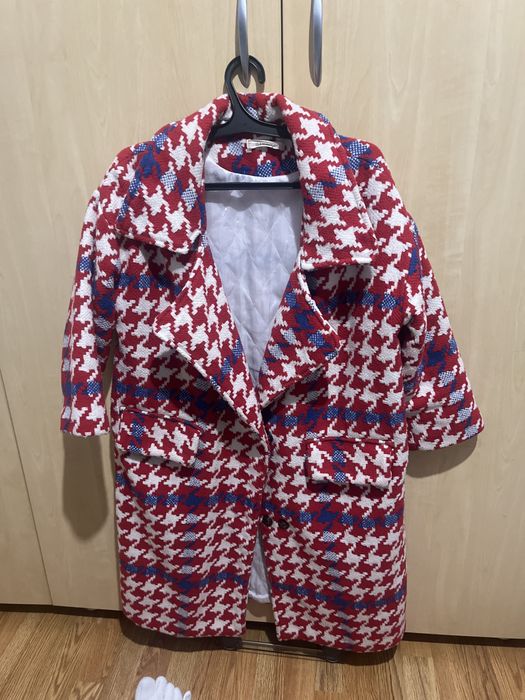 Продам польто  в хорошом качестве