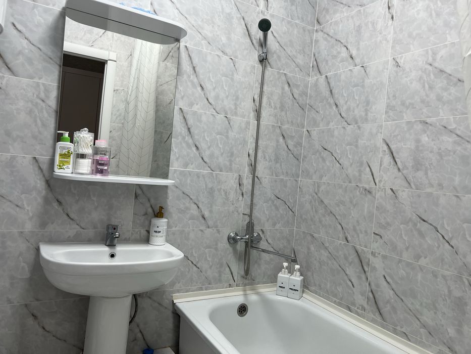 Продается 1 ком.кв. мкр.Береке -2