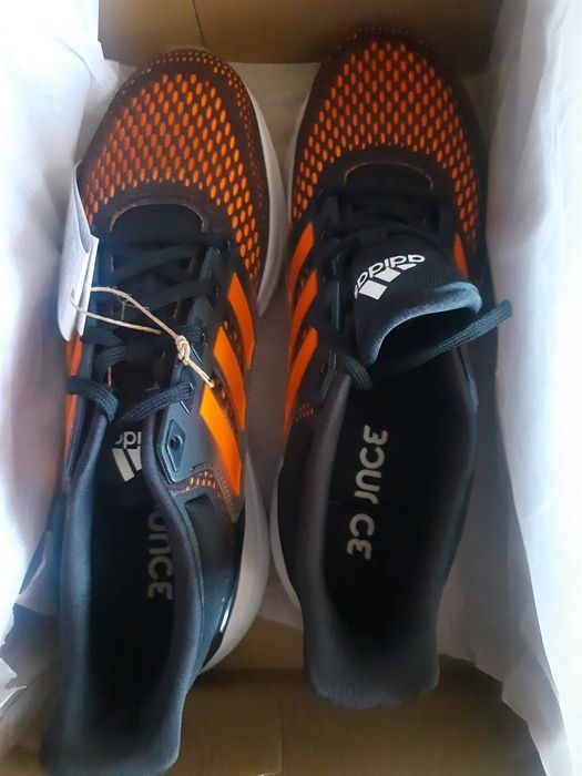 Adidas eq21 run core black solar