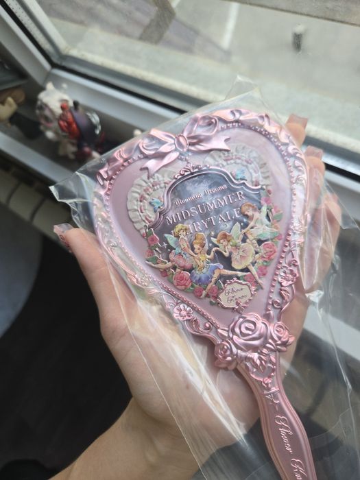 Продам зеркало Flower Knows