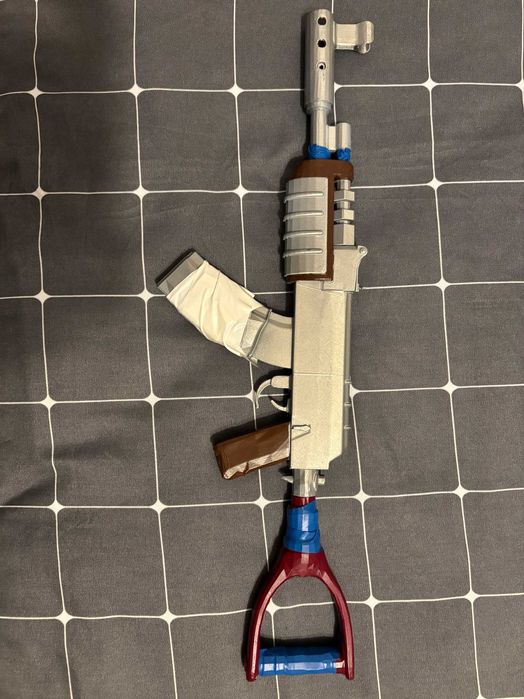 Rust Assault Rifle AK joc- arma jucarie lucrata manual pentru raiduri