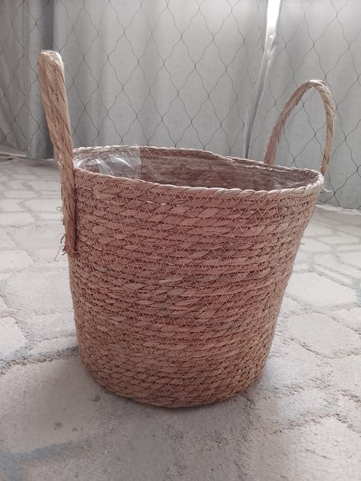 Соломенная корзинка