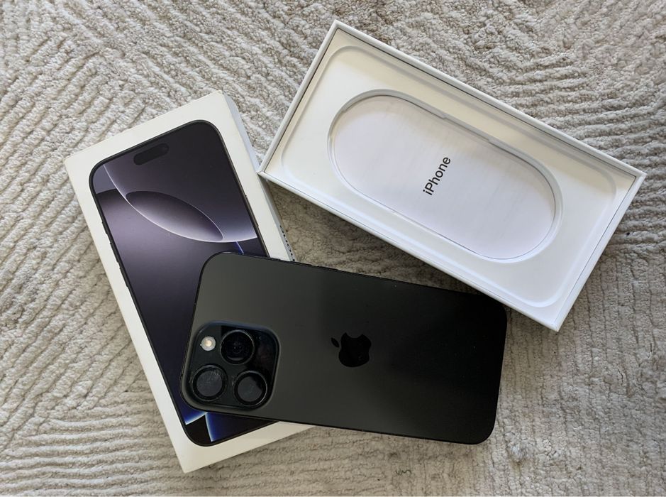 Продам Айфон 16 Про Макс