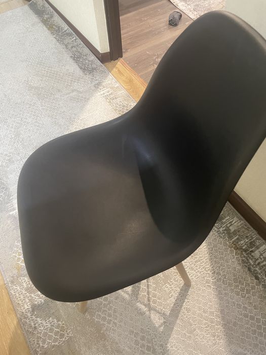 Продам письменный стол и стул