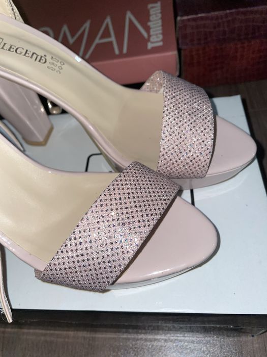 Сандали на ток 38 номер