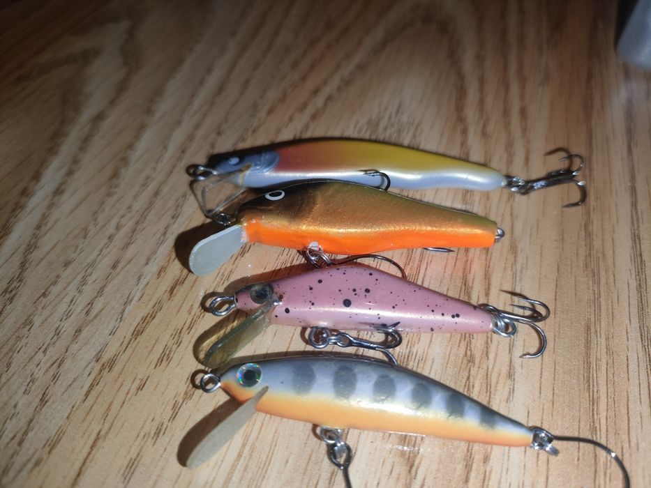 Ръчно изработени воблери за пъстърва
