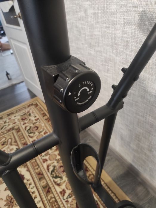 Эллиптический тренажёр