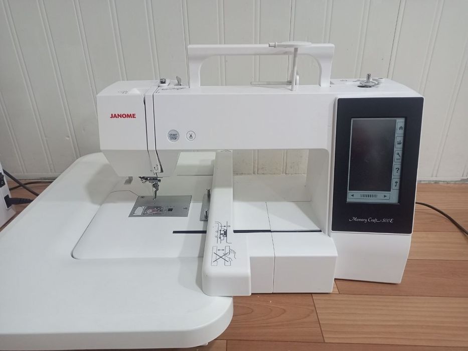 Vishifka mashinka sotiladi