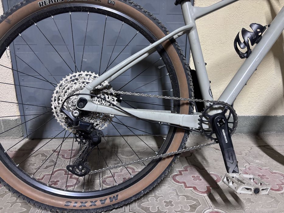 Продам Giant Fathom