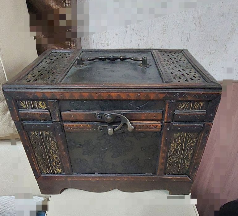 Сундук и сундучок