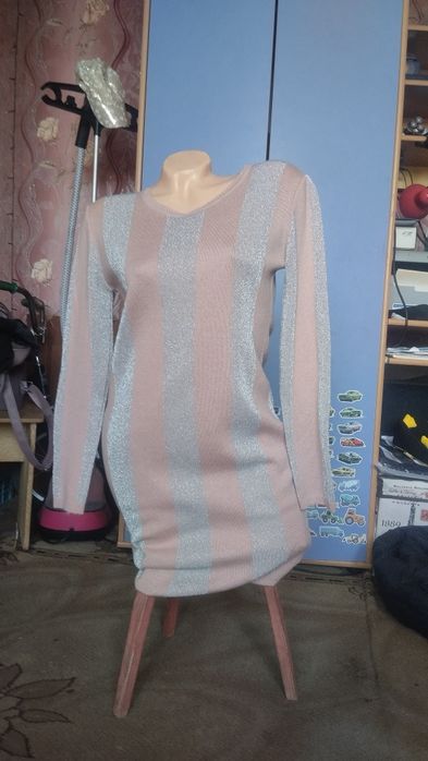 Продам женскую одежду