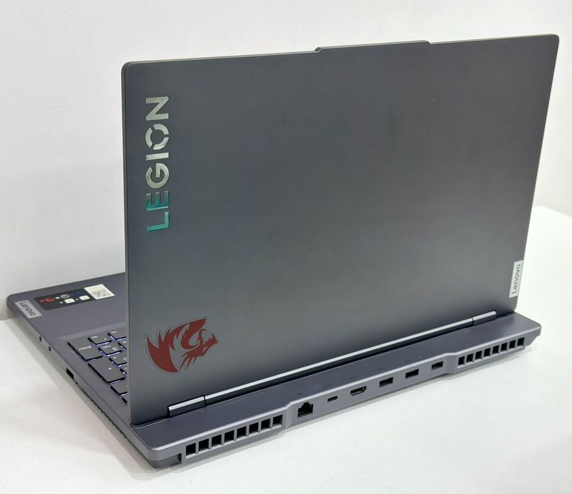 Gaming Lenovo Ryzen 7 7435HS 144Hz RTX4050 6GB 24RAM 512 Laptop