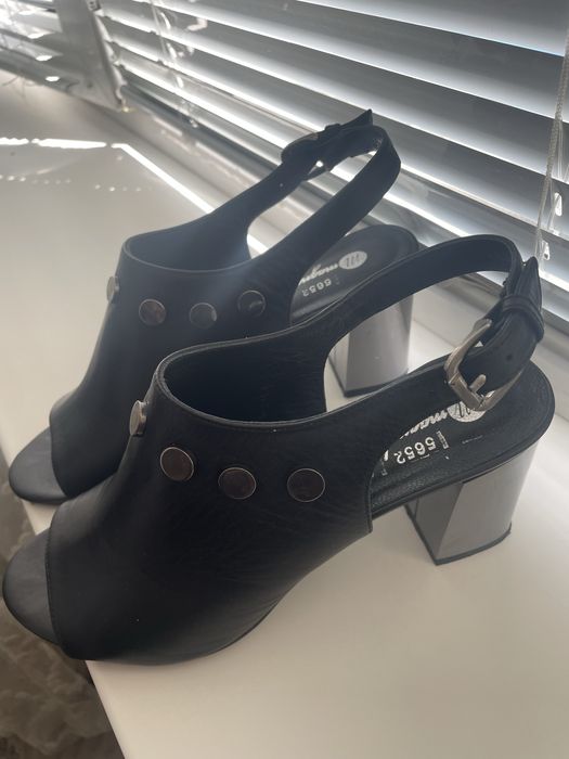 Женская обувь продам