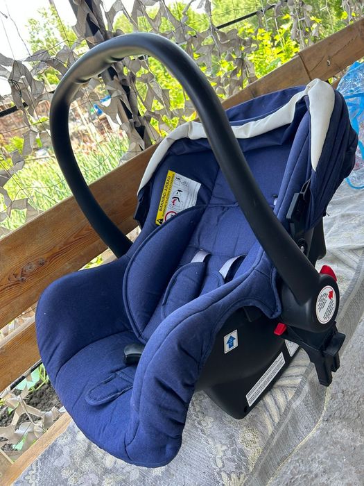 Детская коляска.