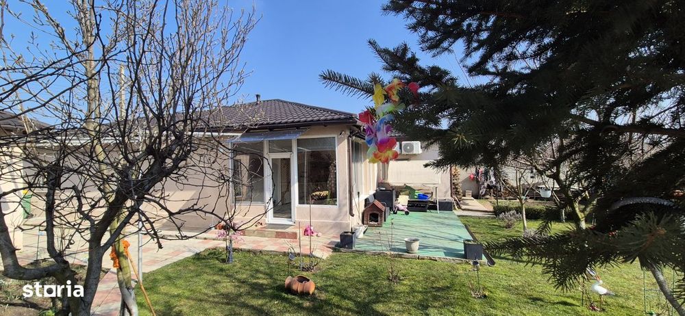 Casa Moderna Cumpana, teren 617 mp