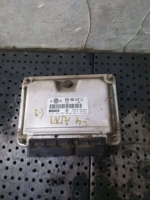 Ecu calculator motor 1.9 tdi vw golf 4 1j 038906019cj 0281010302