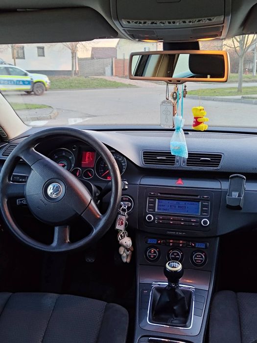 Vw  Passat b6 2 .0 tdi