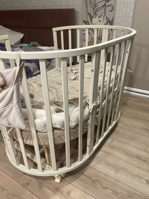 Продам детскую кроватку