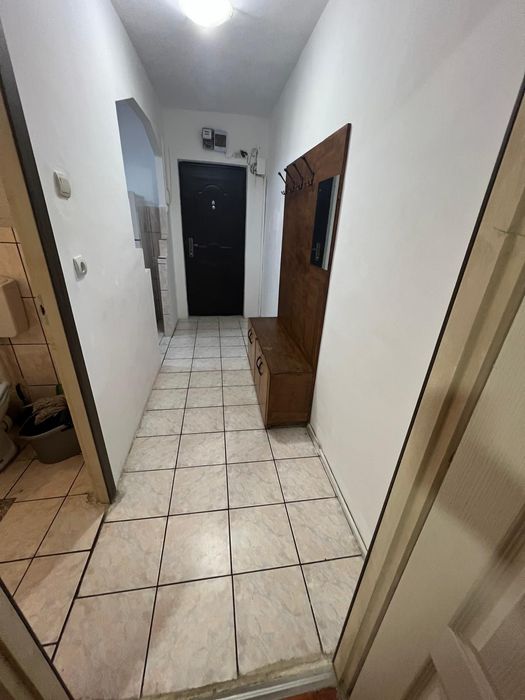 Apartament 2 cam Cantemir la 10 min de Universitatea din Oradea/Medicina