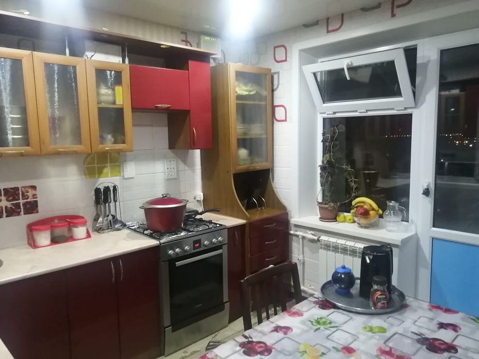 Сдаётся 3-комн квартира