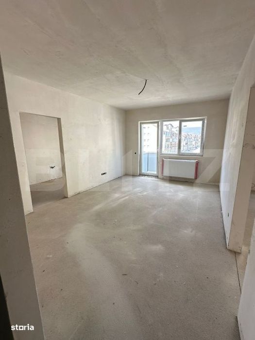 Apartament semifinisat, bucatarie inchisa, dressing, parcare, zona Ter — fotografia 1