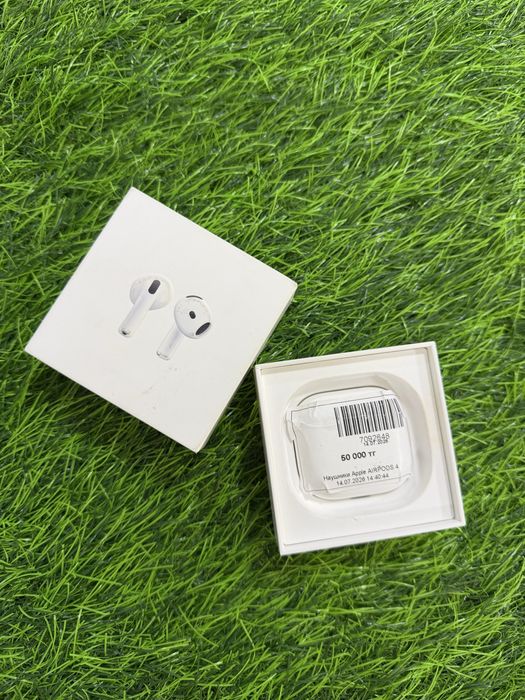 Наушник Airpods 4 в продаже
