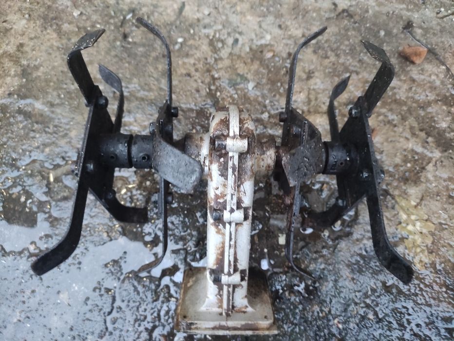 Приставка Фреза за Електрически тример (85х85мм)
​Описание:
Продавам ф