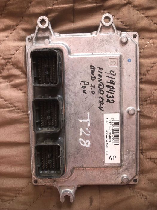 Електронен модул/компютър/ за Хонда ЦРВ 4 генерация бензин 2,0 витек