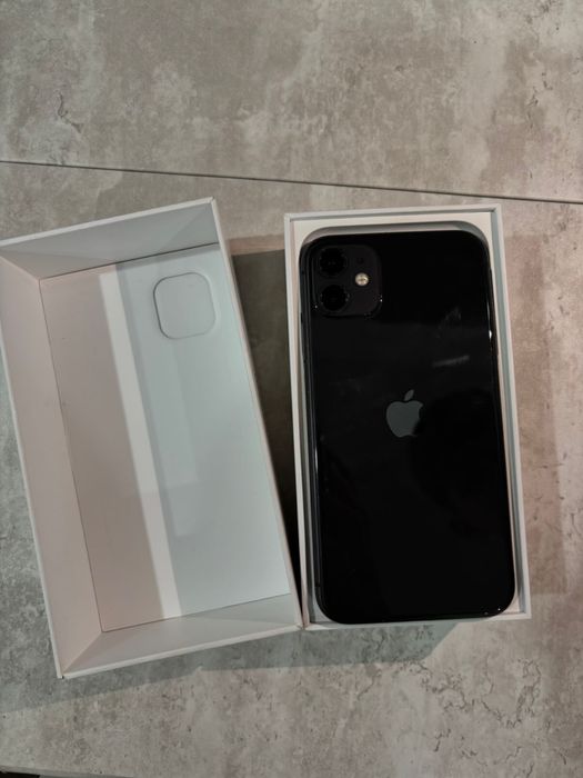 Продам Айфон 11 128 гб