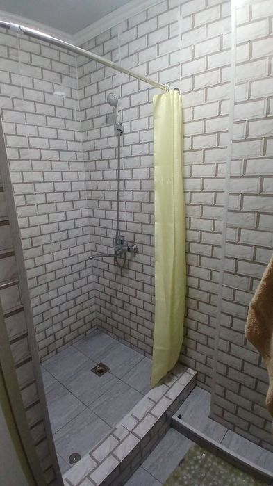 Sergeli 2-bekat ózgarish metroga 500m arendaga kvartira bor