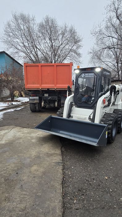 Мини погрузчик аренда щётка бобкат