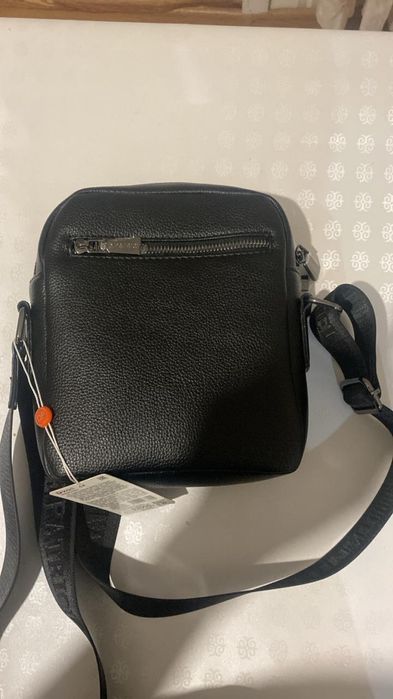 Продам новую барсетку