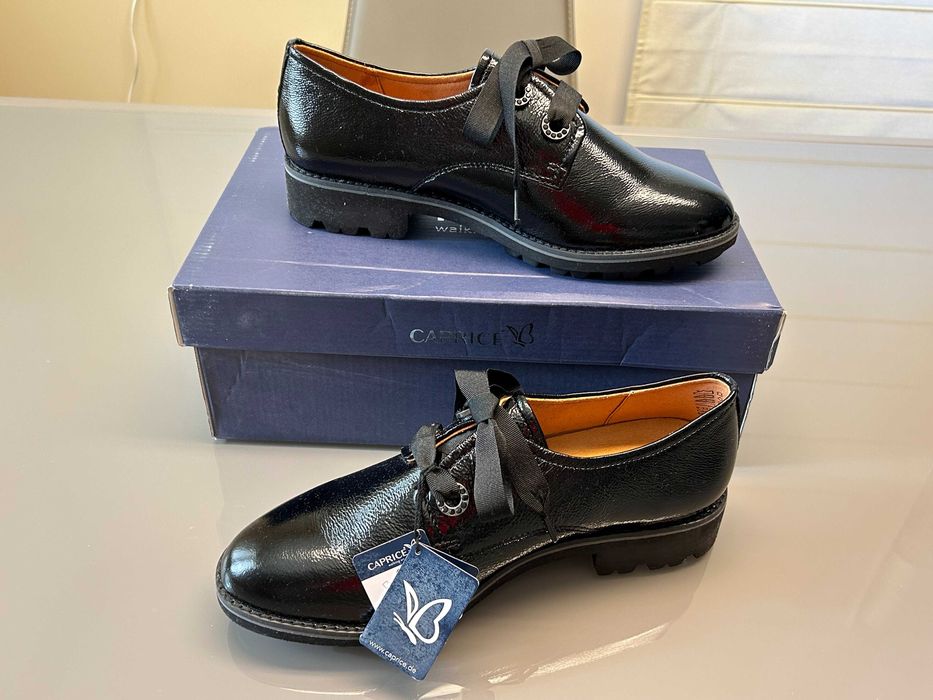 НОВИ Обувки Caprice, номер 39