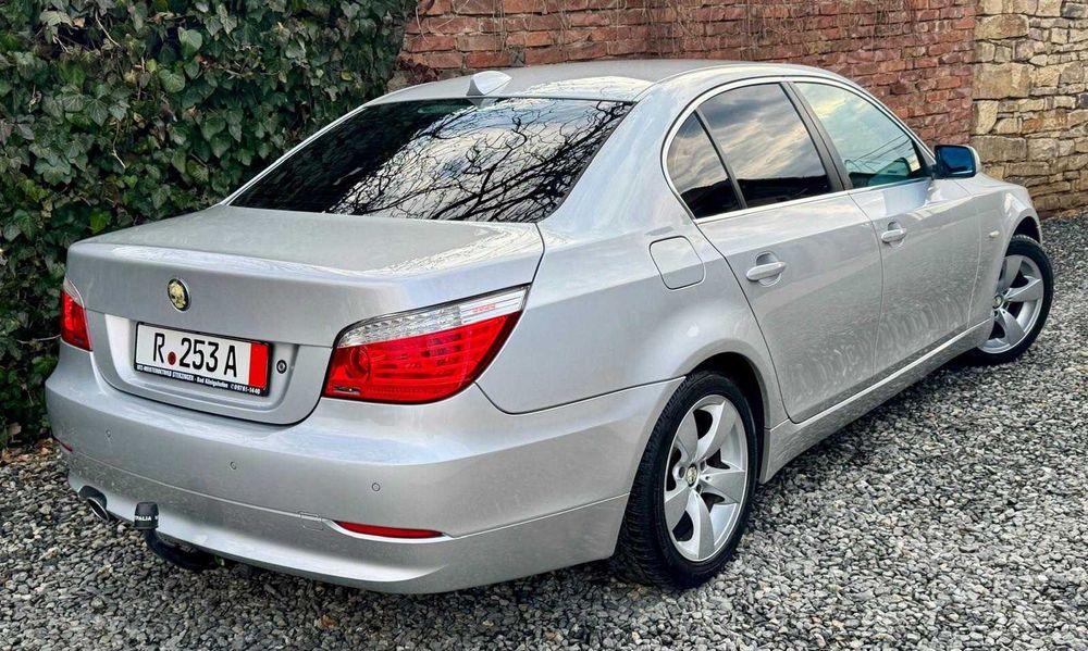 BMW 5 Series 2008 — imagine 4