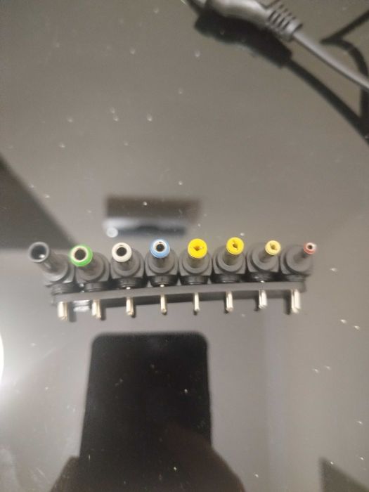 универсальный блок питания MRM-POWER MRM-427,