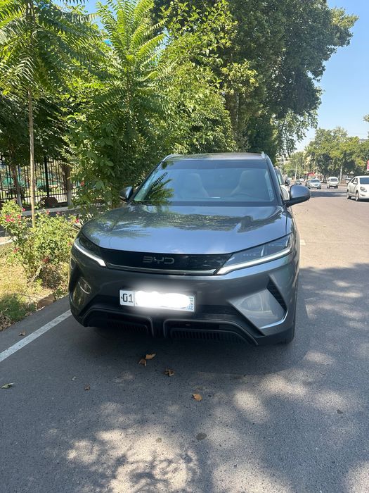 Продается BYD yuan up
