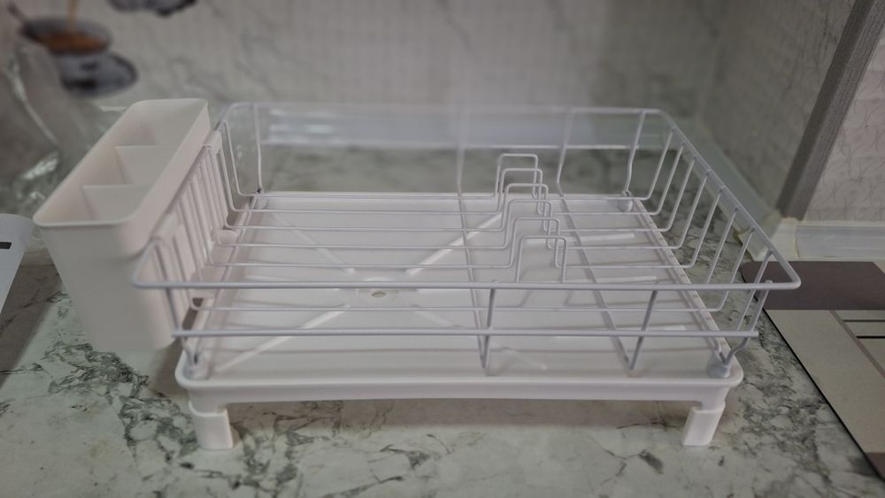 Продам новую сушилку для посуды