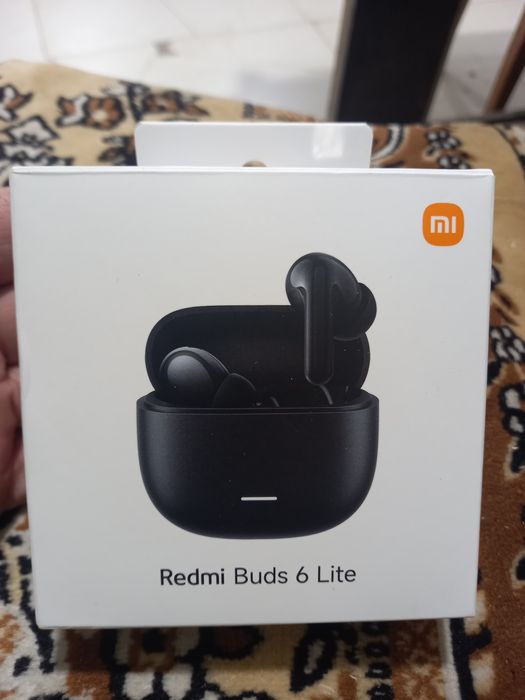 Продам Redmi Buds 6 Laite !